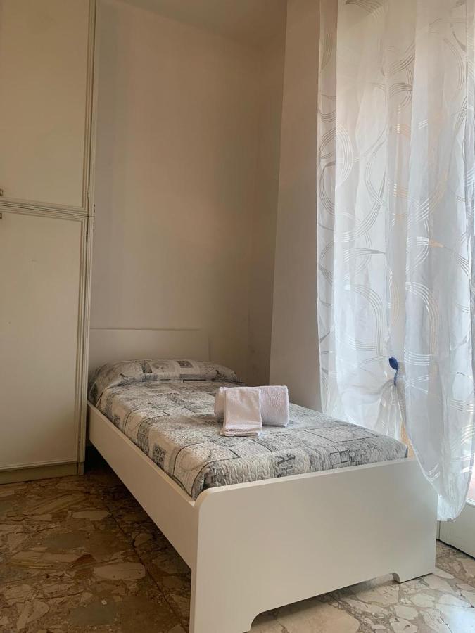 Casa Vacanza! A 50M Dal Mare! Bordighera Εξωτερικό φωτογραφία