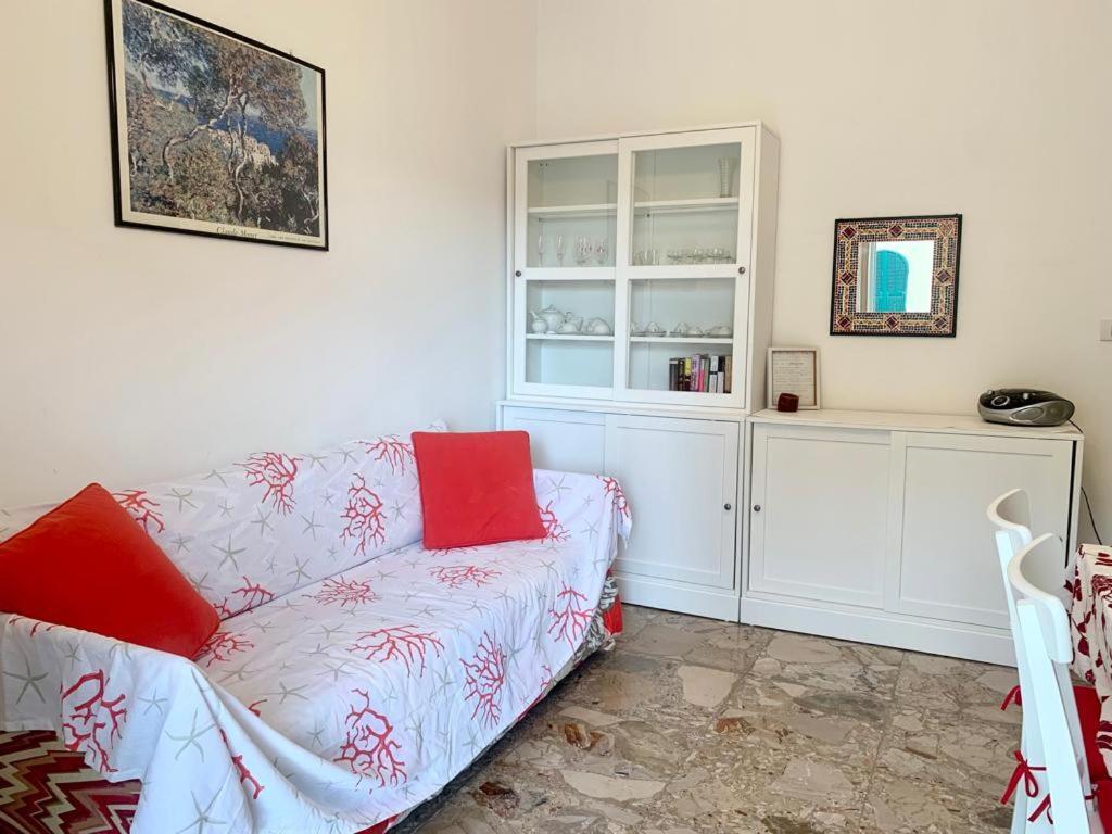 Casa Vacanza! A 50M Dal Mare! Bordighera Εξωτερικό φωτογραφία